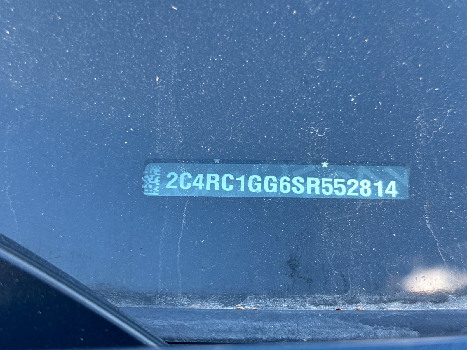 Used 2025 Blue Chrysler Limited image 3