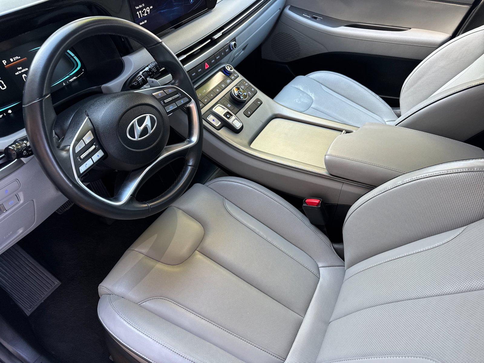 Certified Used 2024 White Hyundai SEL image 9
