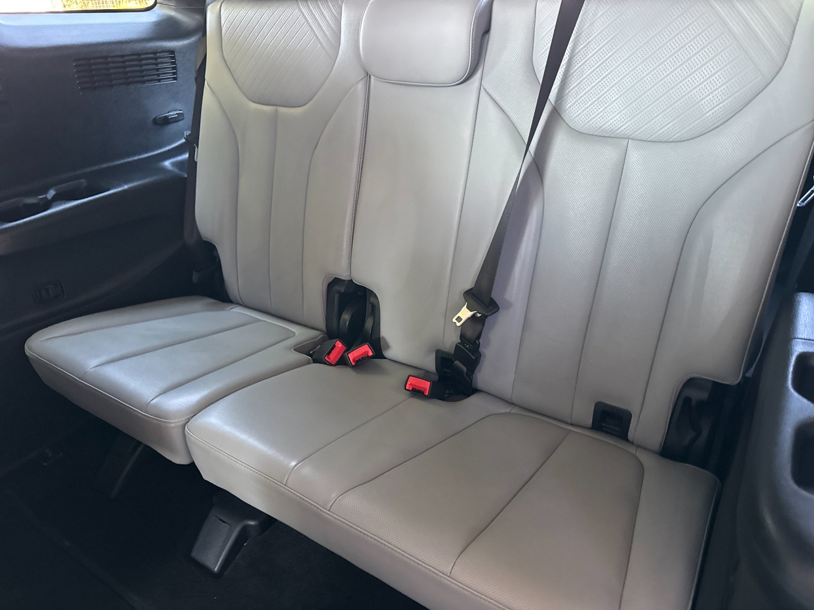 Certified Used 2024 White Hyundai SEL image 14