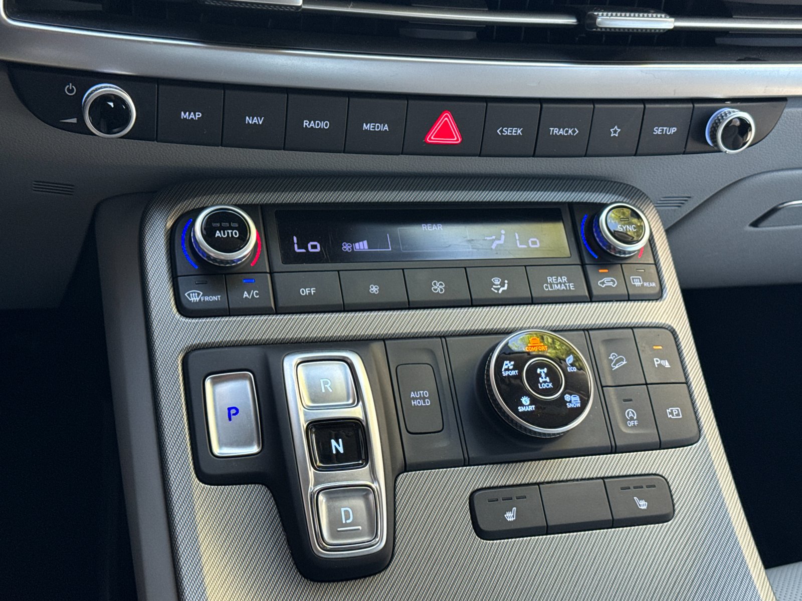 Certified Used 2024 White Hyundai SEL image 20