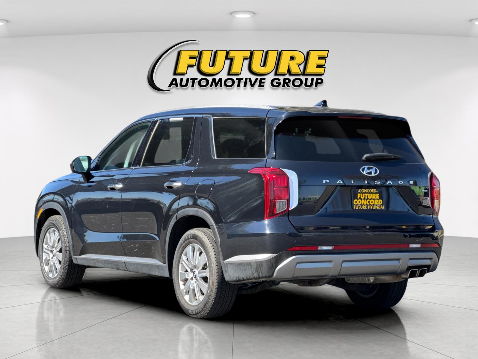 Certified Used 2024 White Hyundai SEL image 5