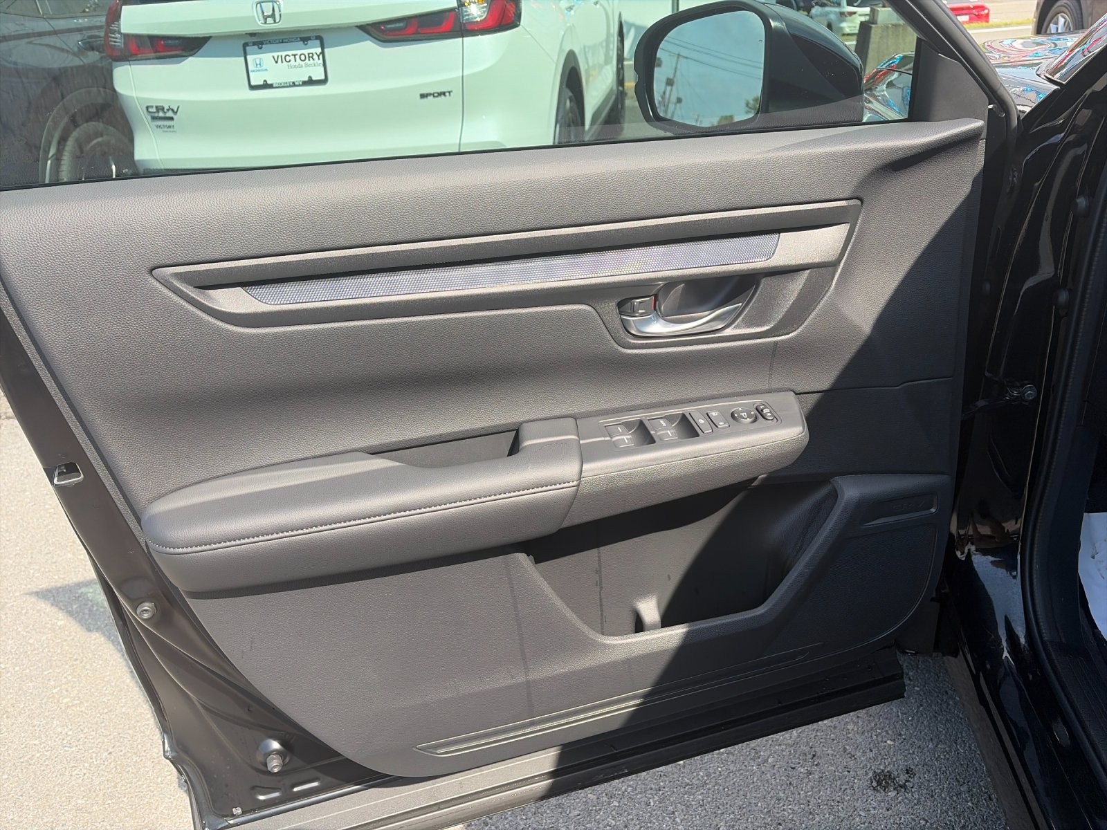New 2027 Crystal Black Pearl Honda LX AWD image 12