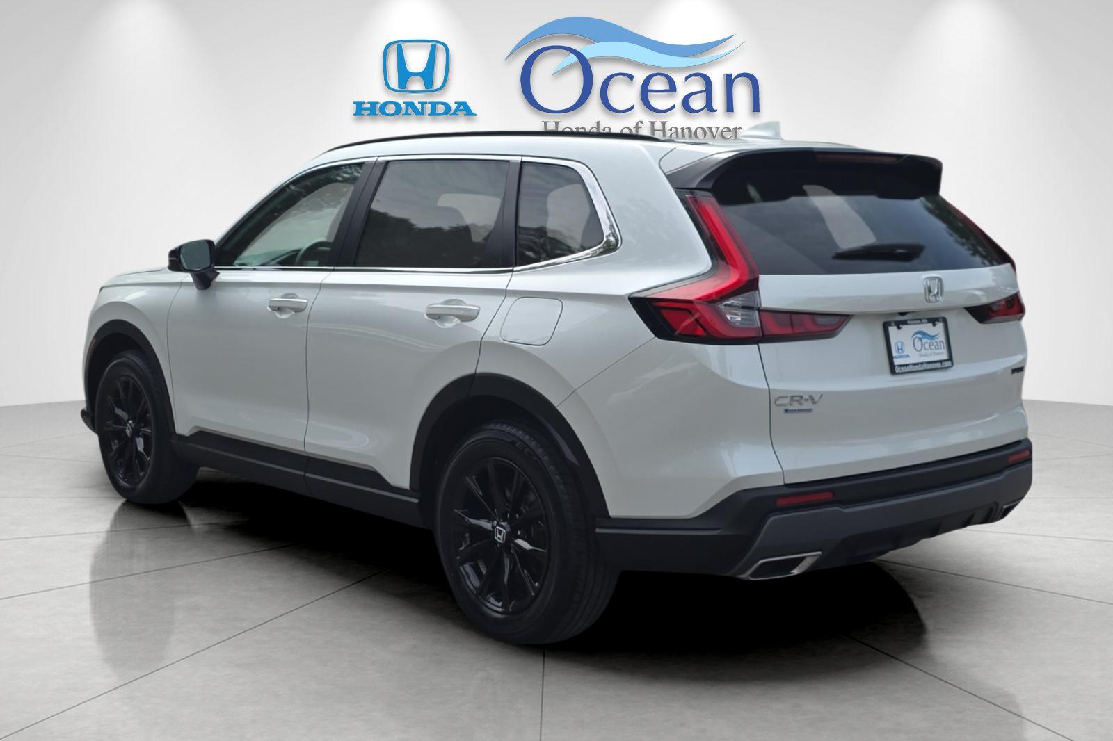 Used 2024 Platinum White Pearl Honda Sport image 5