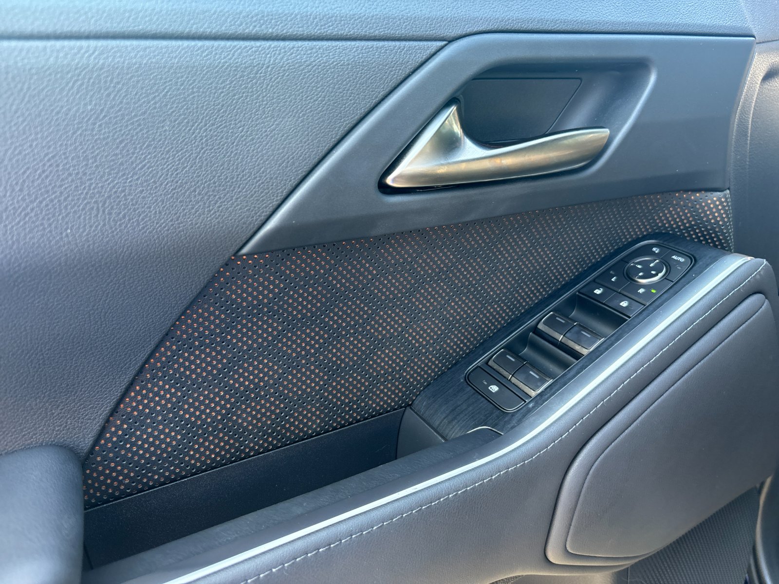 Used 2024 Nightfall Mica Lexus Premium+ image 14