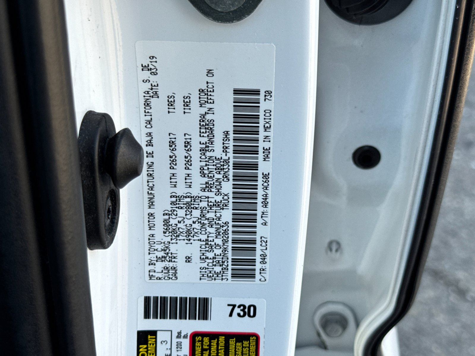 Used 2019 Super White Toyota TRD Sport 4D Double Cab image 33