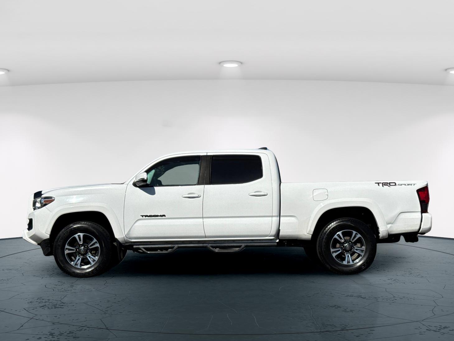 Used 2019 Super White Toyota TRD Sport 4D Double Cab image 3