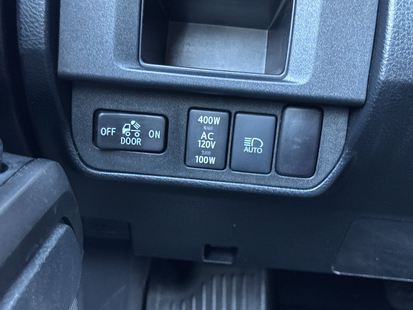Used 2019 Super White Toyota TRD Sport 4D Double Cab image 30