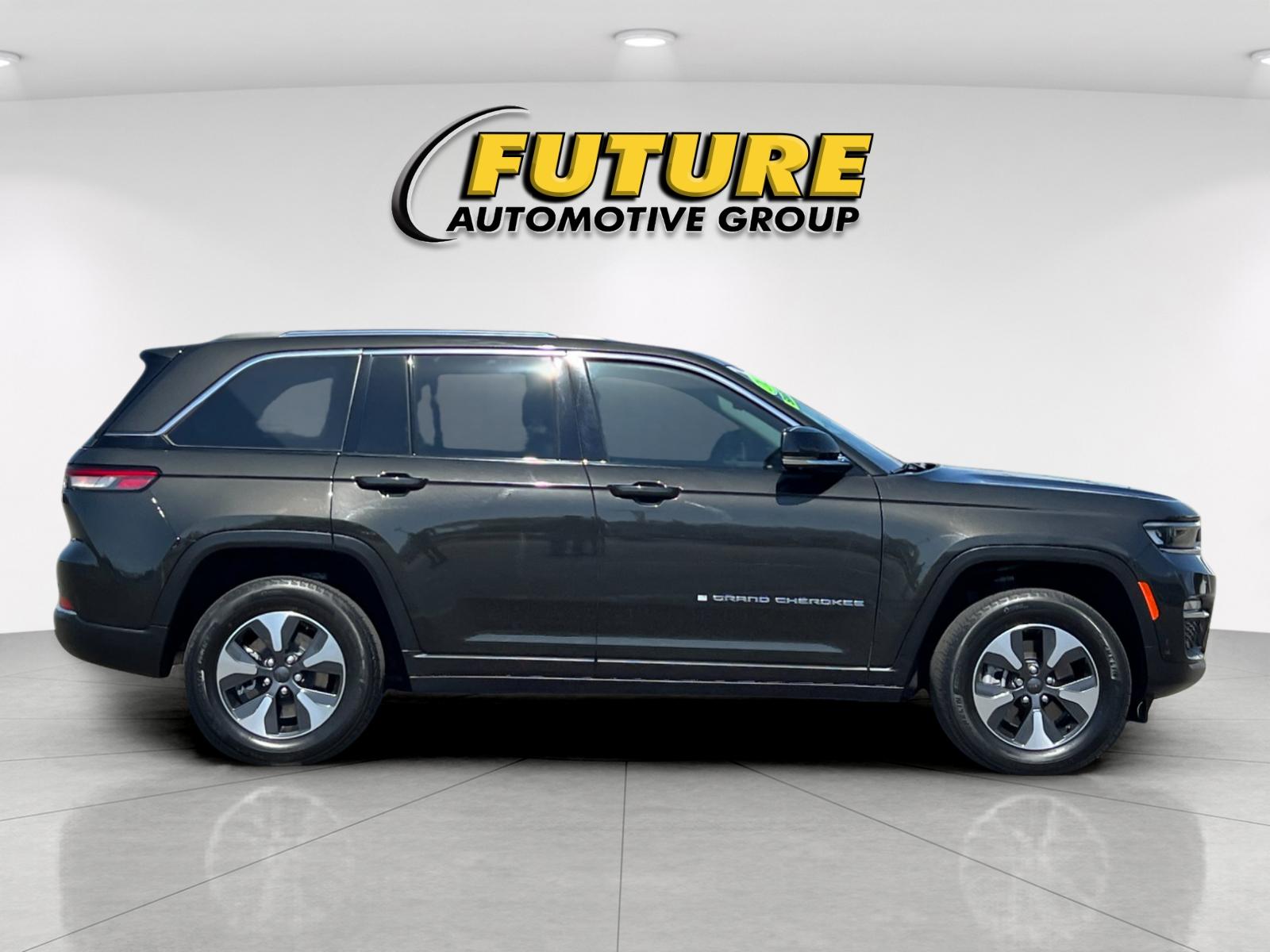 Used 2023 Brown Jeep 4xe image 2
