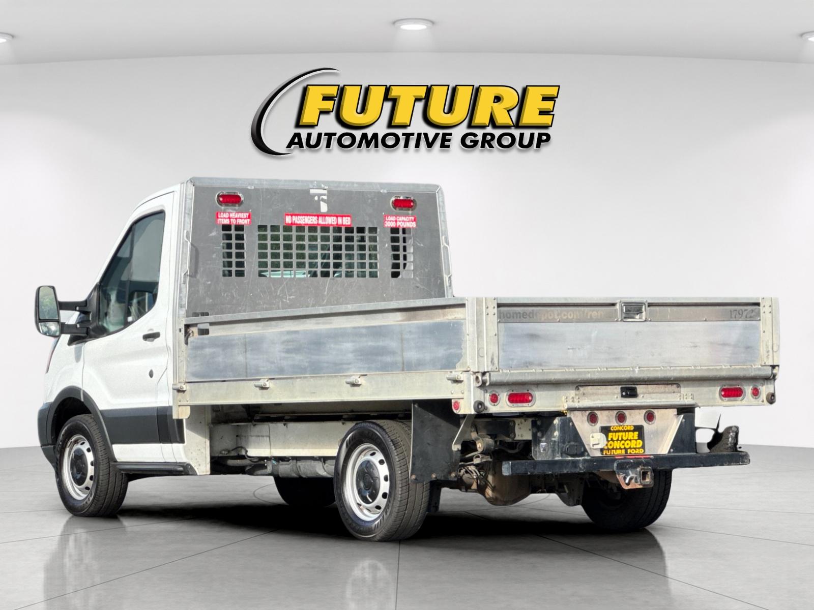 Used 2017 White Ford Base image 5