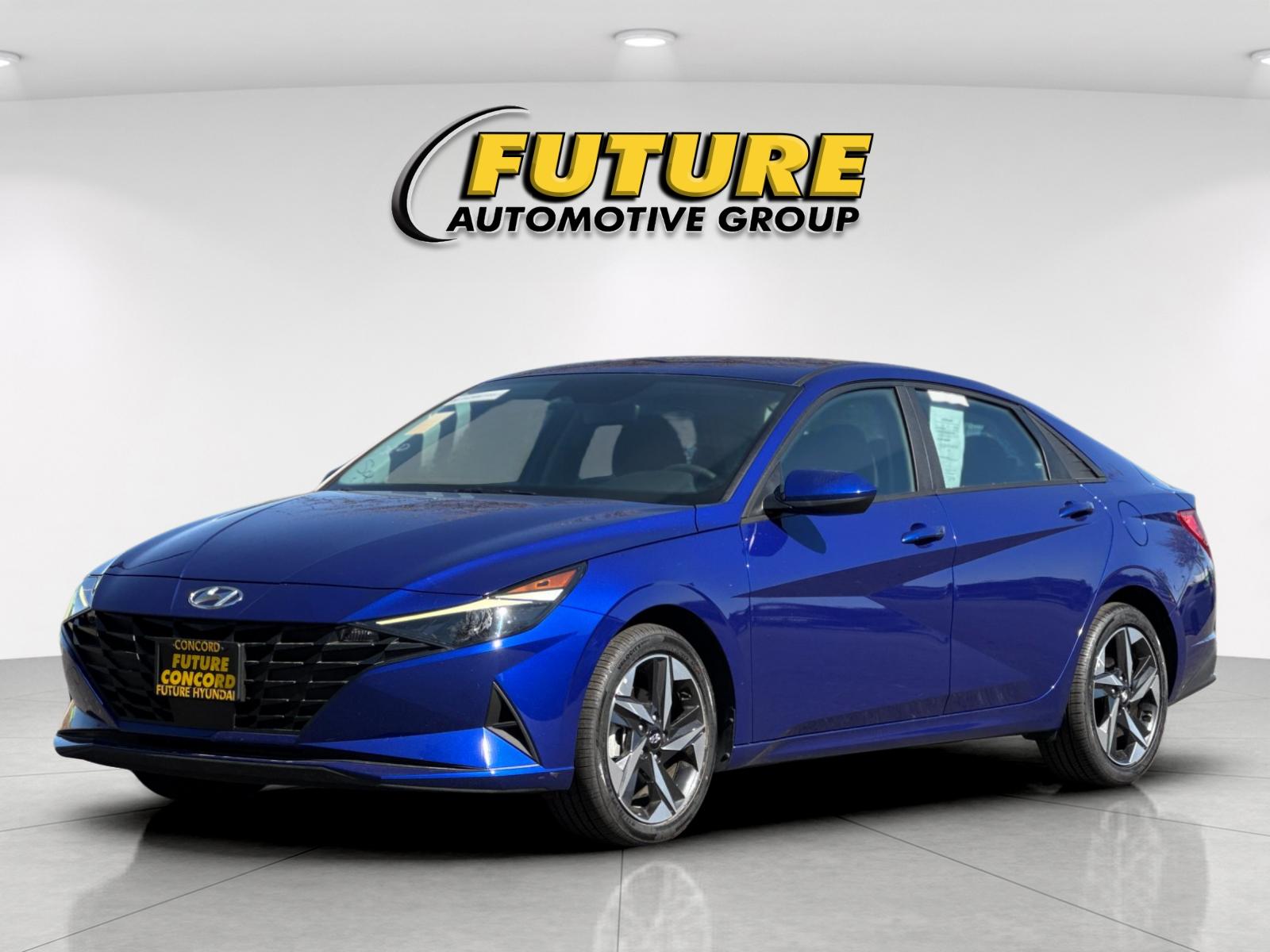 Certified Used 2023 Blue Hyundai SEL image 7