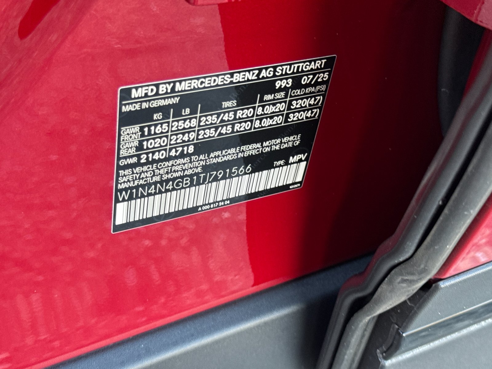 Used 2026 MANUFAKTUR Patagonia Red Metallic Mercedes-Benz GLA 250 4D Sport Utility image 35