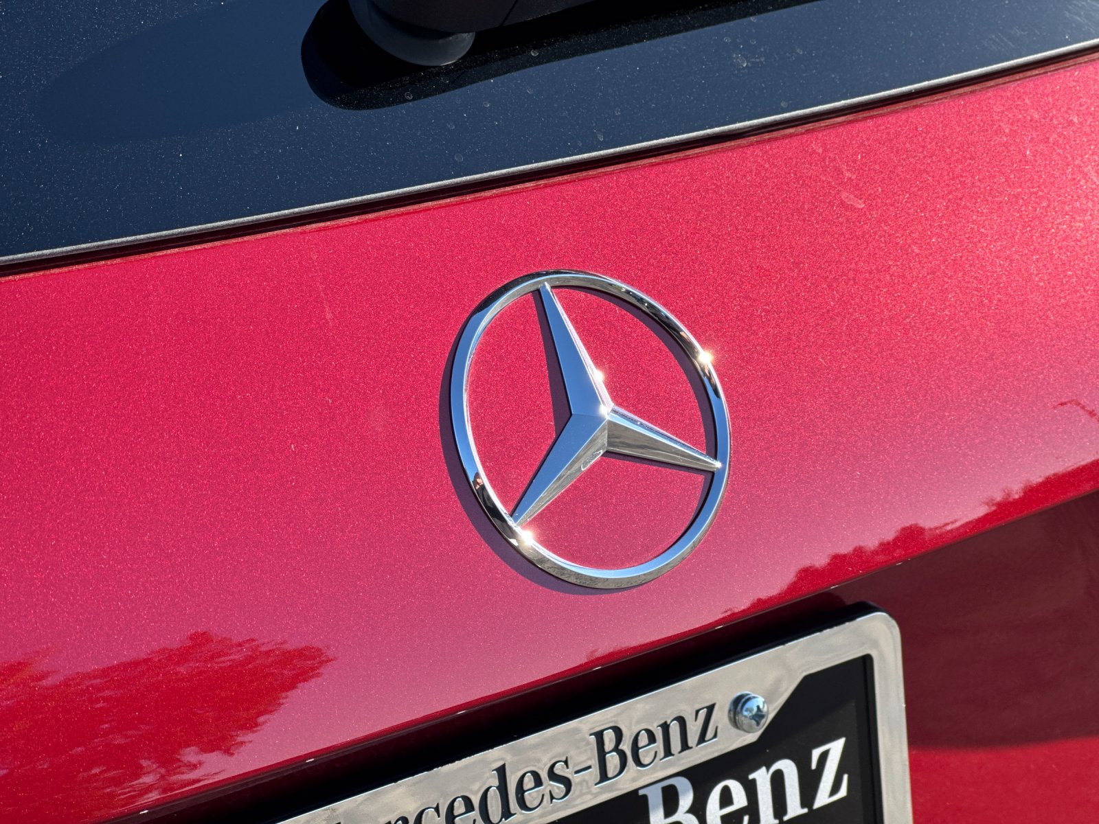 Used 2026 MANUFAKTUR Patagonia Red Metallic Mercedes-Benz GLA 250 4D Sport Utility image 34