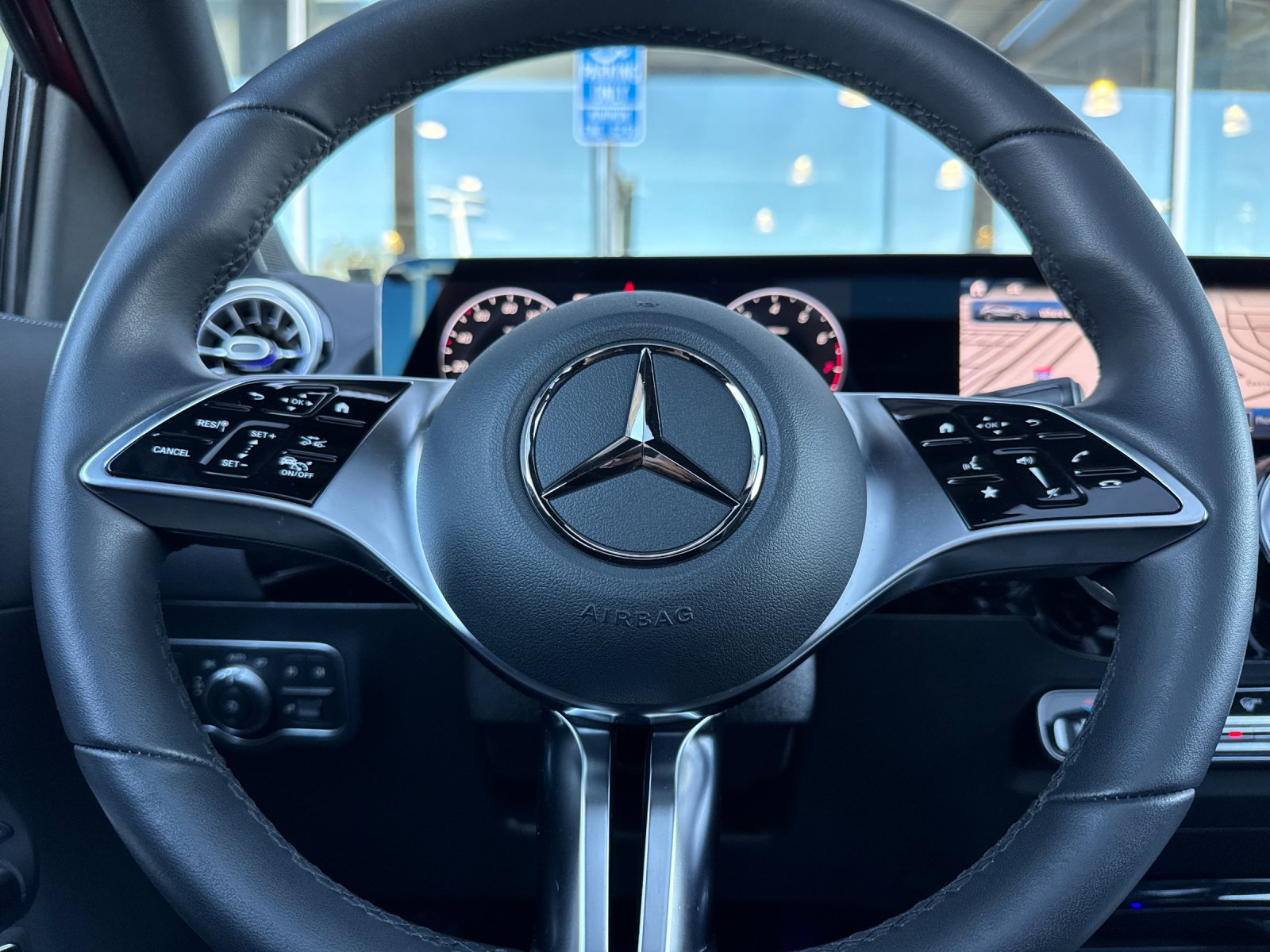 Used 2026 MANUFAKTUR Patagonia Red Metallic Mercedes-Benz GLA 250 4D Sport Utility image 27
