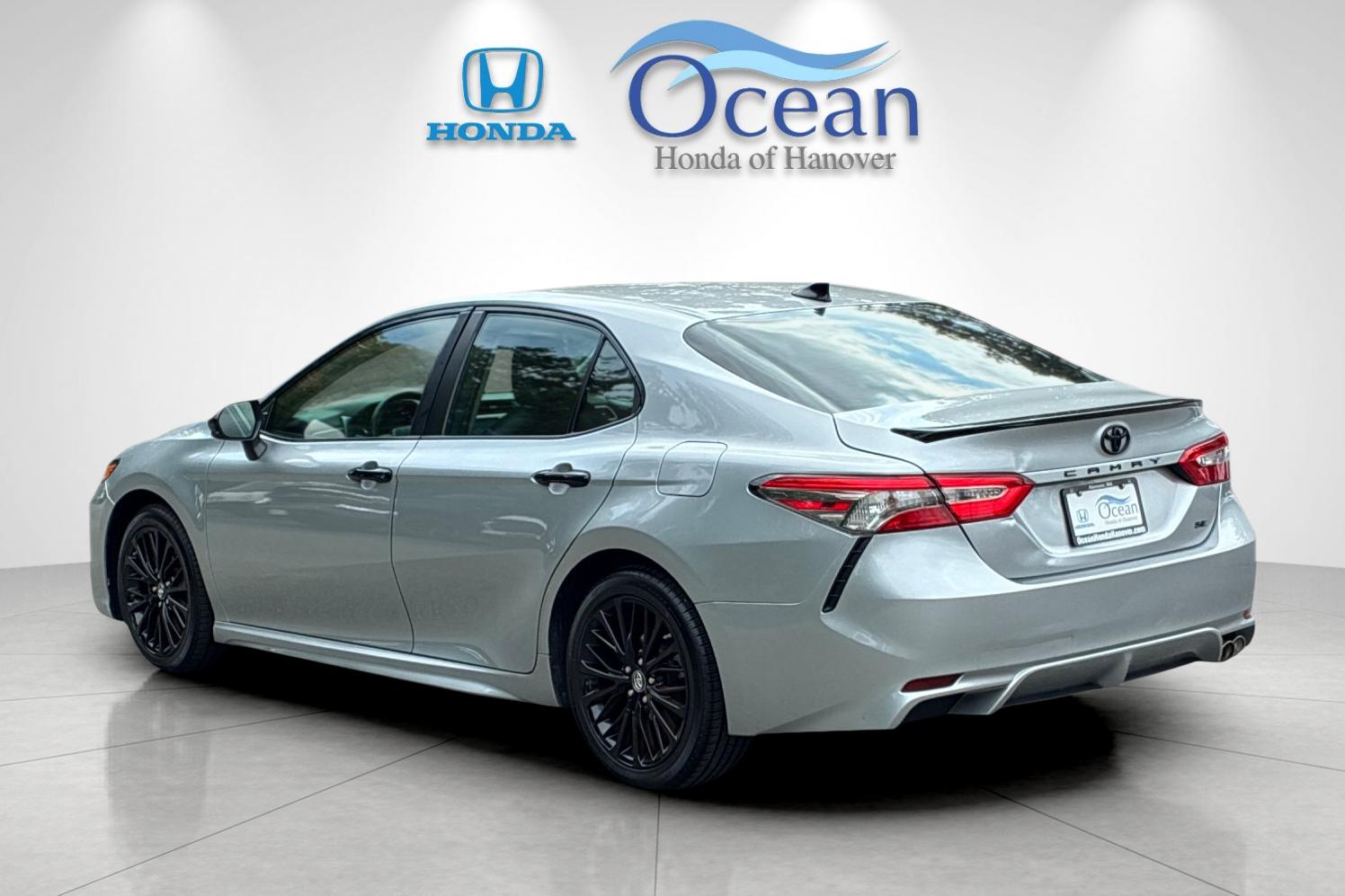 Used 2019 Celestial Silver Metallic Toyota SE image 5