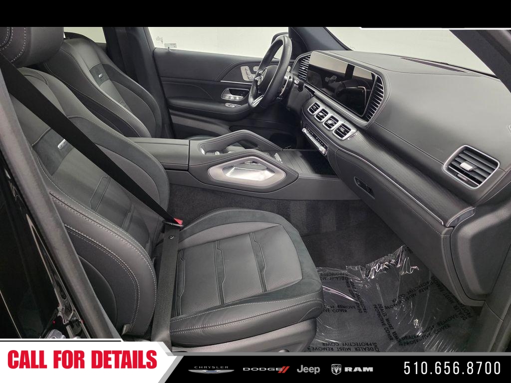 Used 2025  Mercedes-Benz GLE 53 AMG® image 11