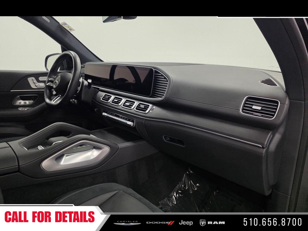 Used 2025  Mercedes-Benz GLE 53 AMG® image 15