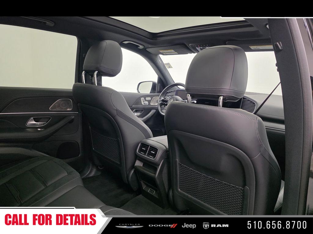Used 2025  Mercedes-Benz GLE 53 AMG® image 16
