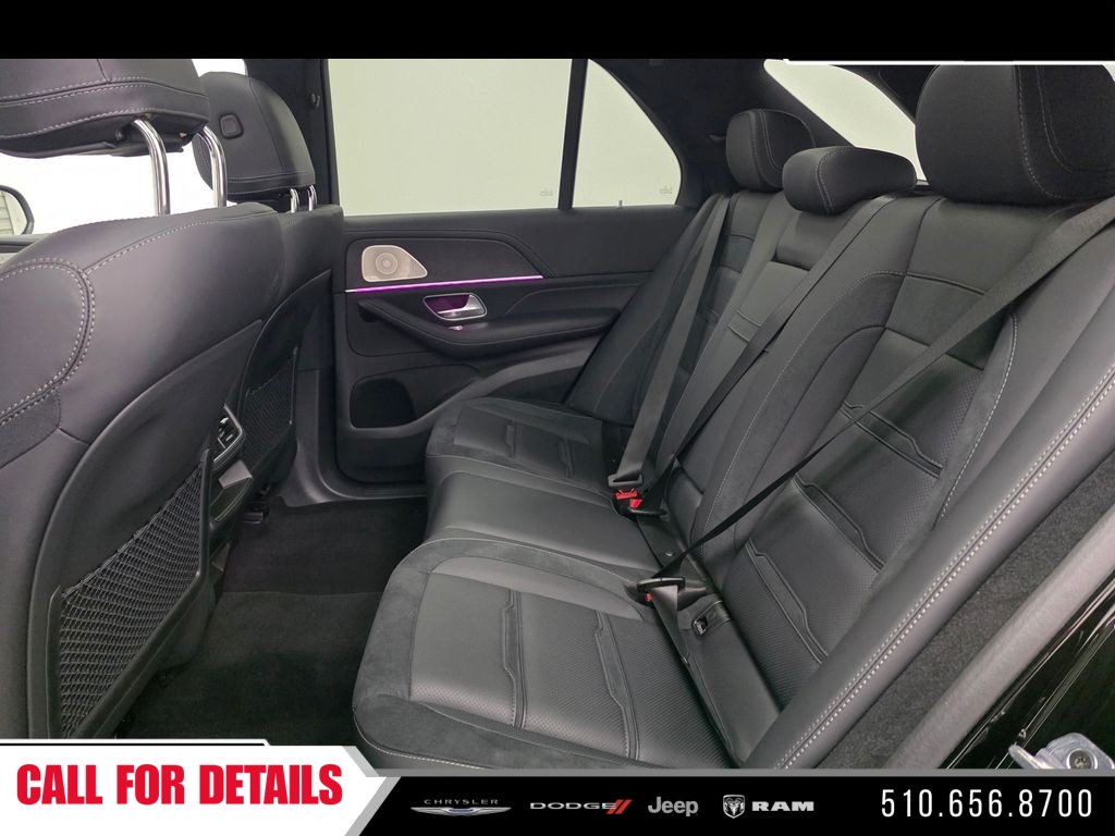 Used 2025  Mercedes-Benz GLE 53 AMG® image 19