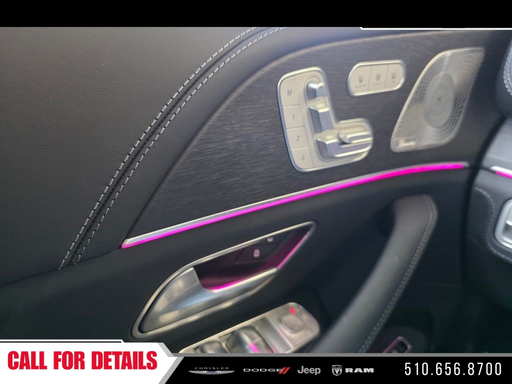 Used 2025  Mercedes-Benz GLE 53 AMG® image 26