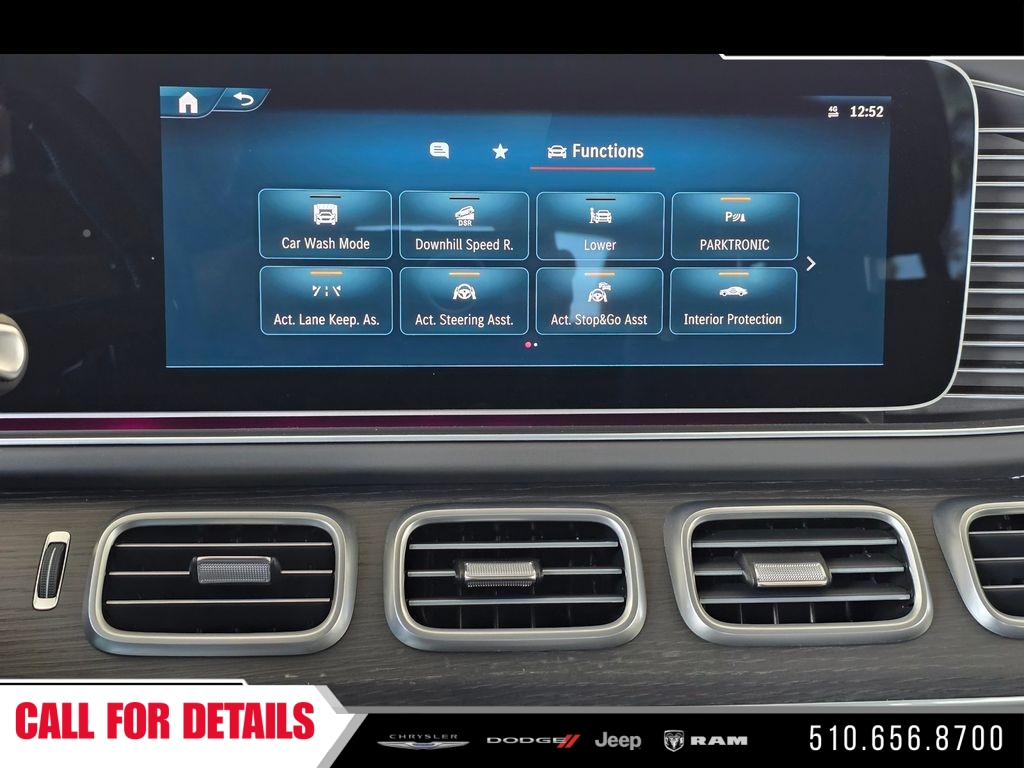 Used 2025  Mercedes-Benz GLE 53 AMG® image 30