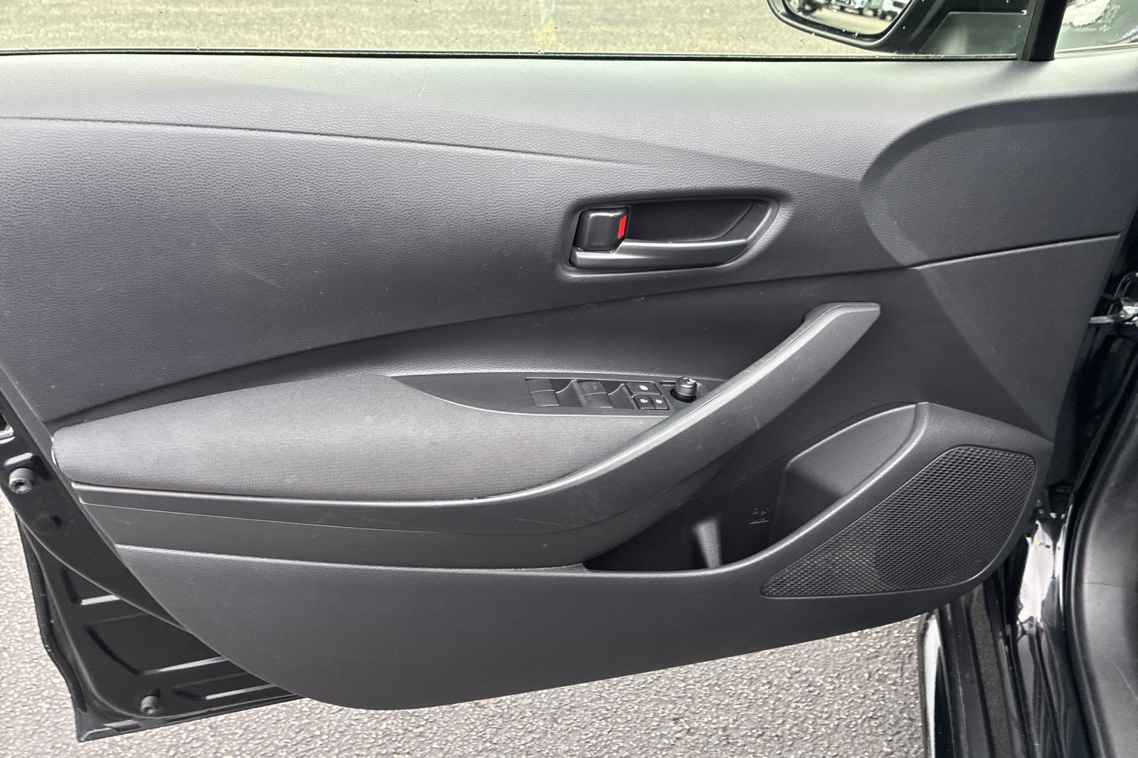 Used 2025 Midnight Black Metallic Toyota LE image 12