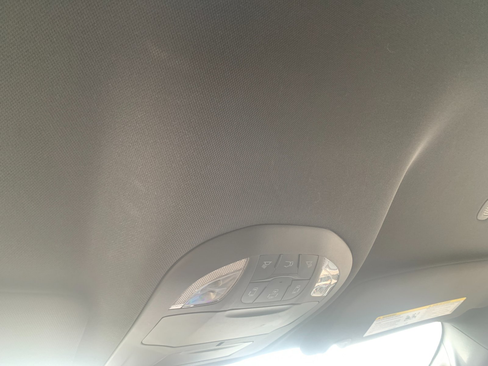 Used 2025 White Chrysler Select image 21