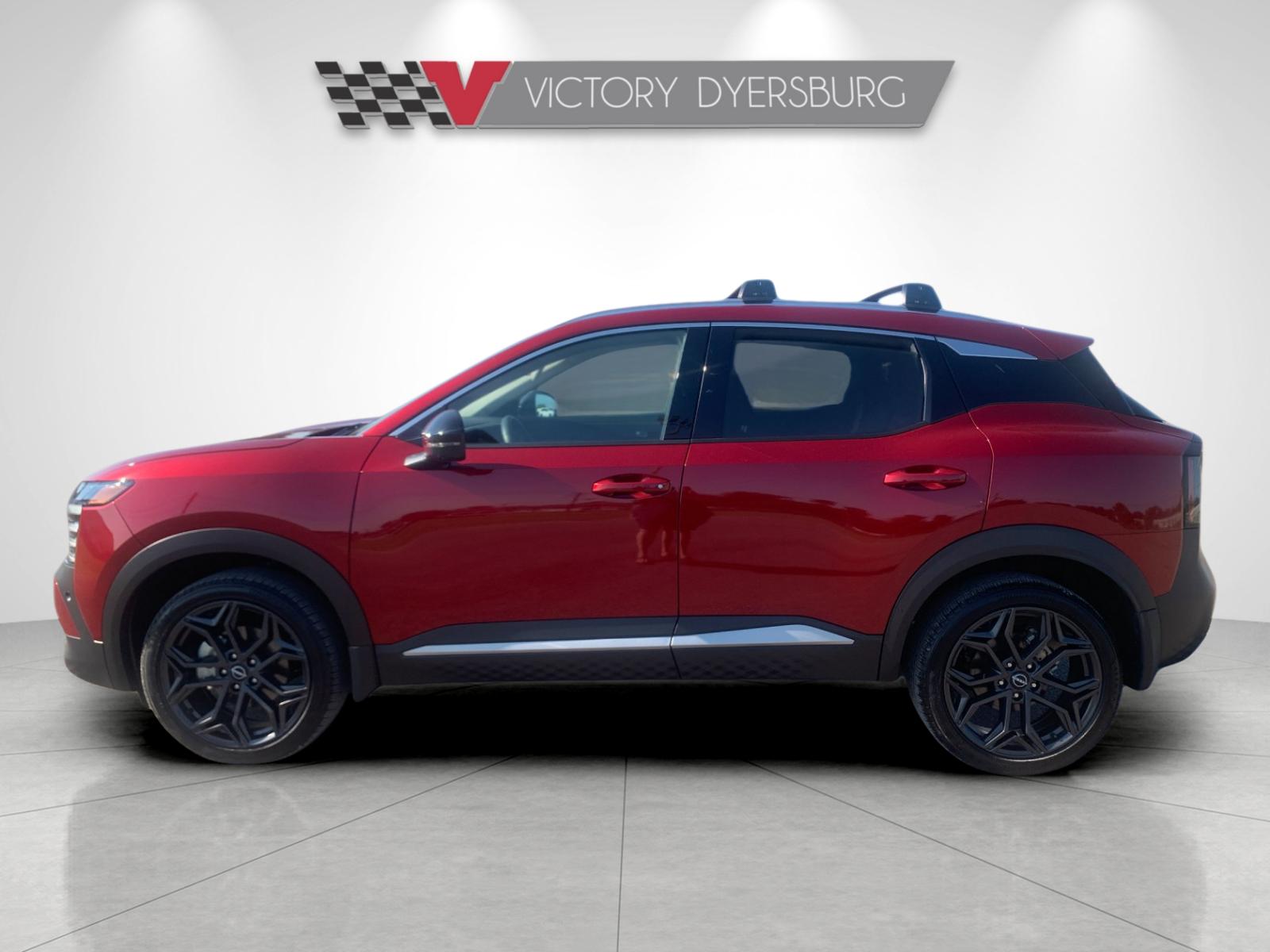 Used 2026 Red Nissan SR image 7