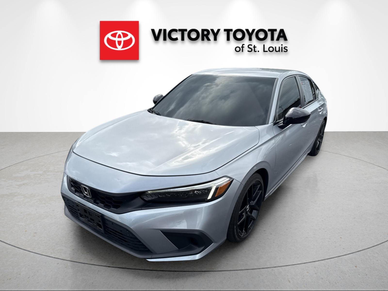 Used 2024  Honda Sport image 7