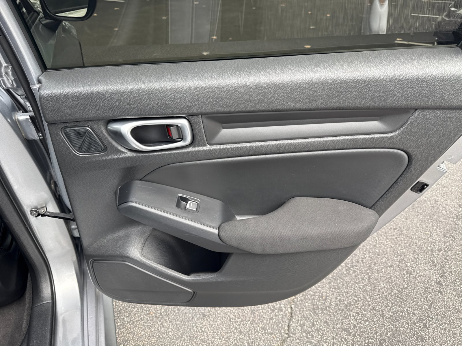 Used 2024  Honda Sport image 25