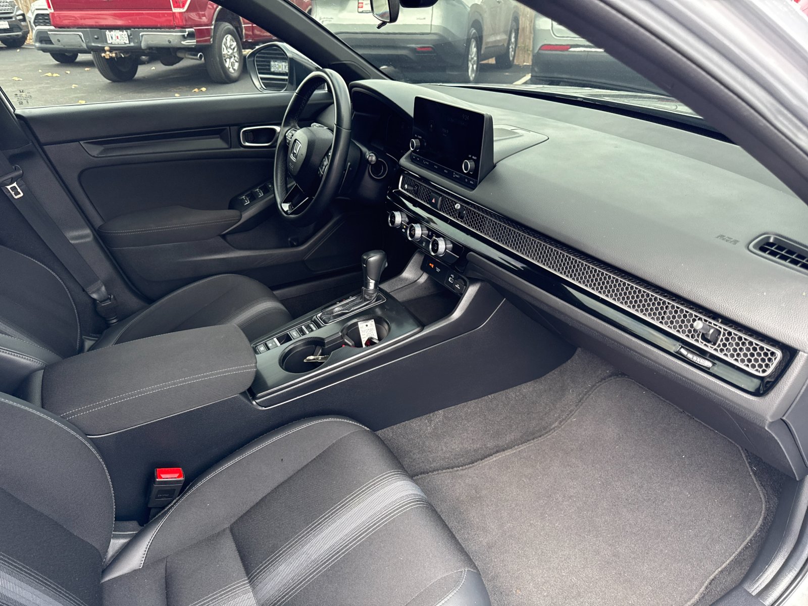 Used 2024  Honda Sport image 26