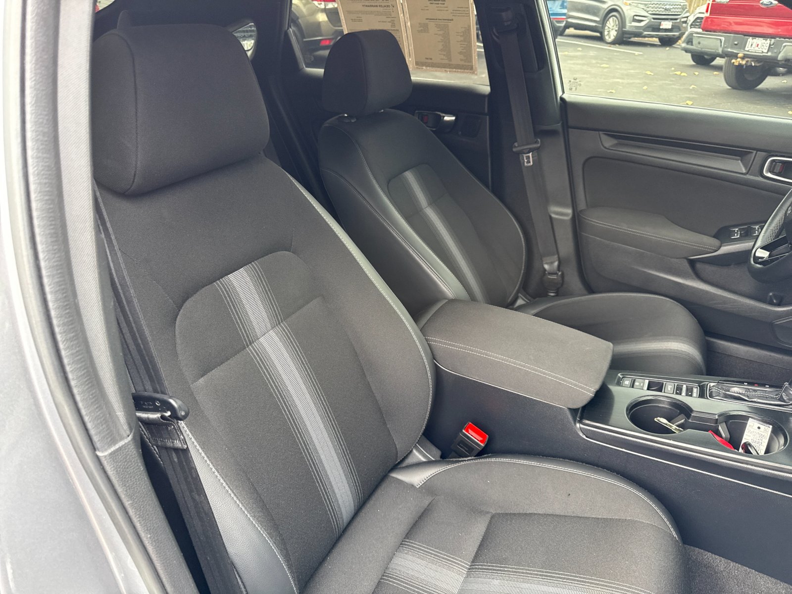 Used 2024  Honda Sport image 27