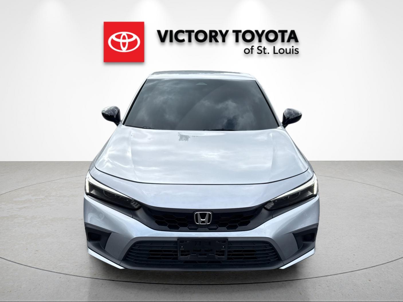 Used 2024  Honda Sport image 8