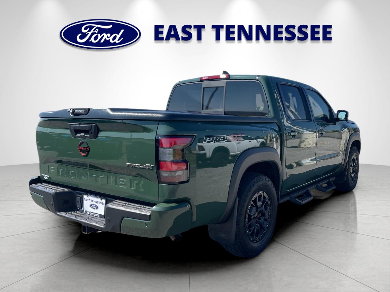 Used 2022 Green Nissan PRO-4X image 3