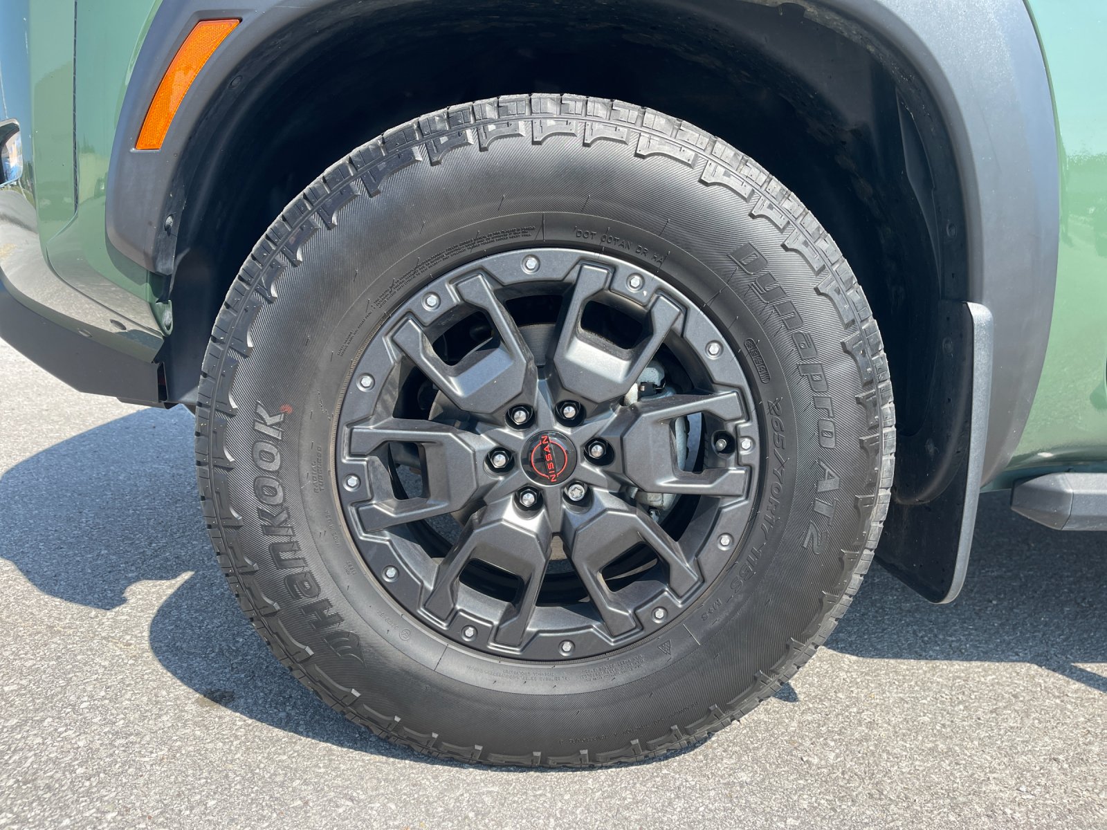Used 2022 Green Nissan PRO-4X image 32