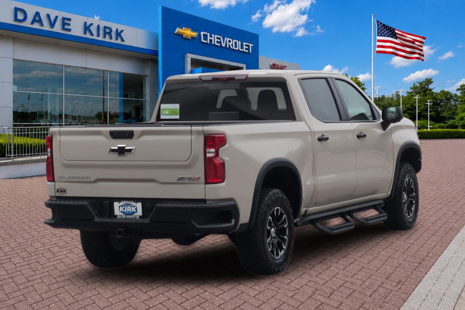 Used 2026 White Chevrolet ZR2 image 3
