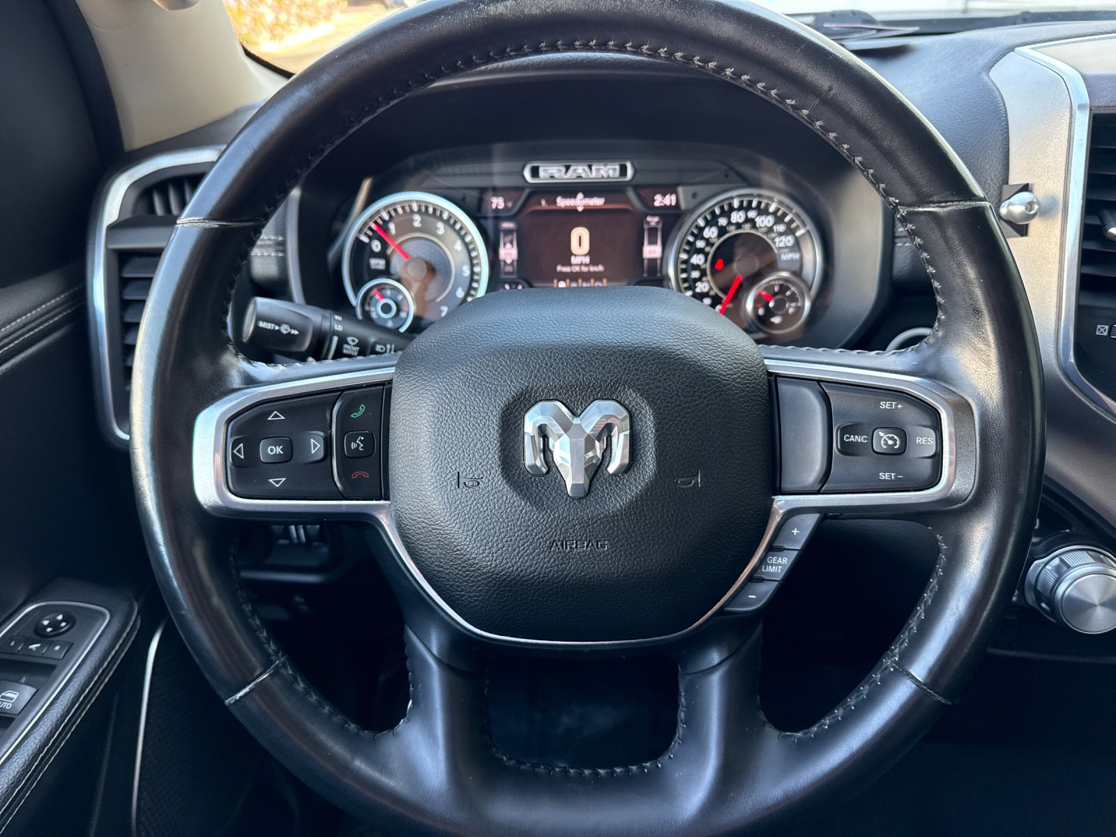 Used 2021 White Ram Laramie image 22