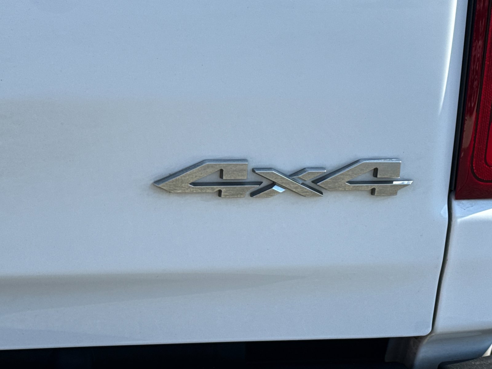 Used 2021 White Ram Laramie image 25