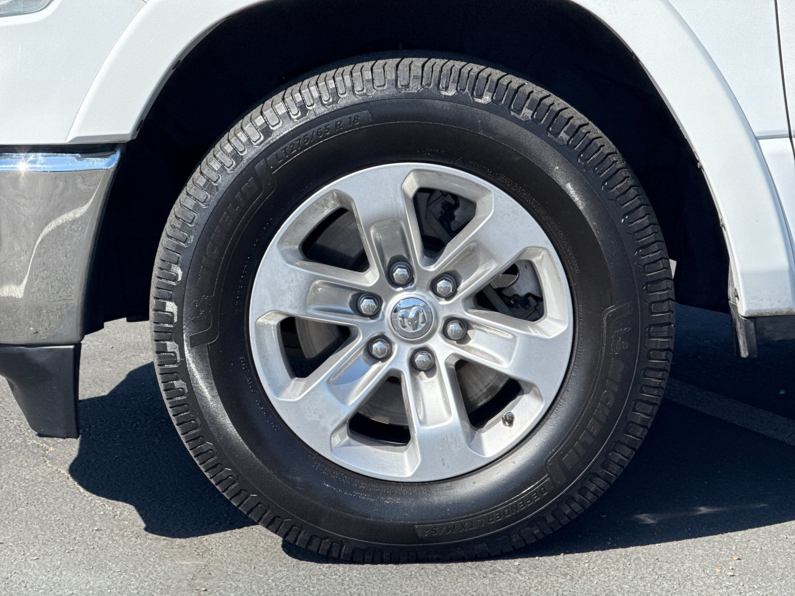 Used 2021 White Ram Laramie image 24