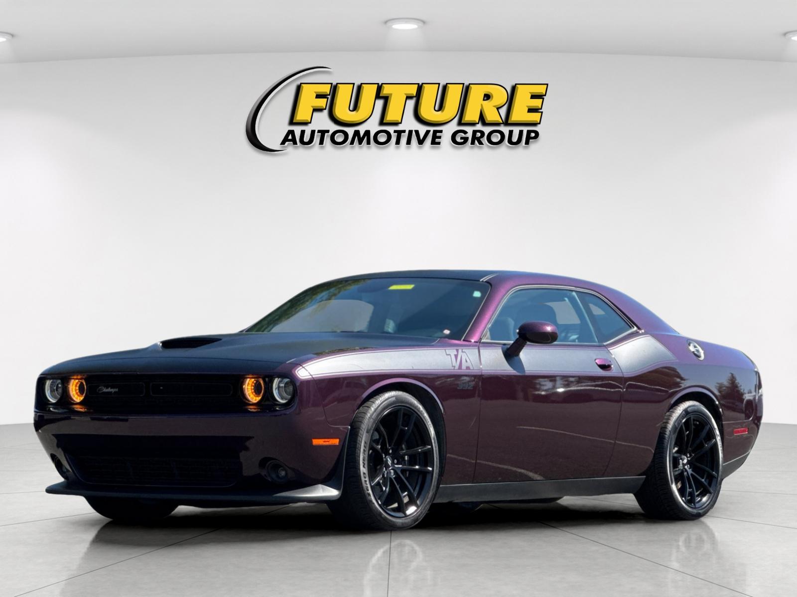 Used 2022 Purple Dodge R/T Scat Pack image 8