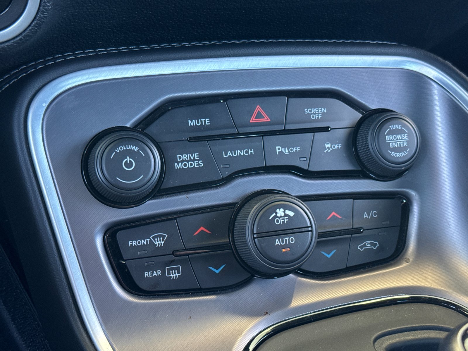Used 2022 Purple Dodge R/T Scat Pack image 19