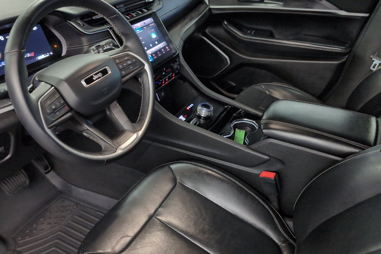 Used 2022 Black Jeep Limited image 11
