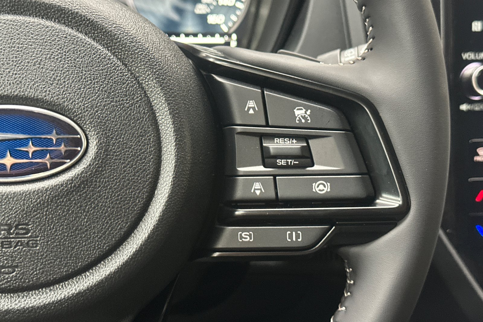 New 2026 ICE SILVER METALLIC Subaru Premium Hybrid image 29