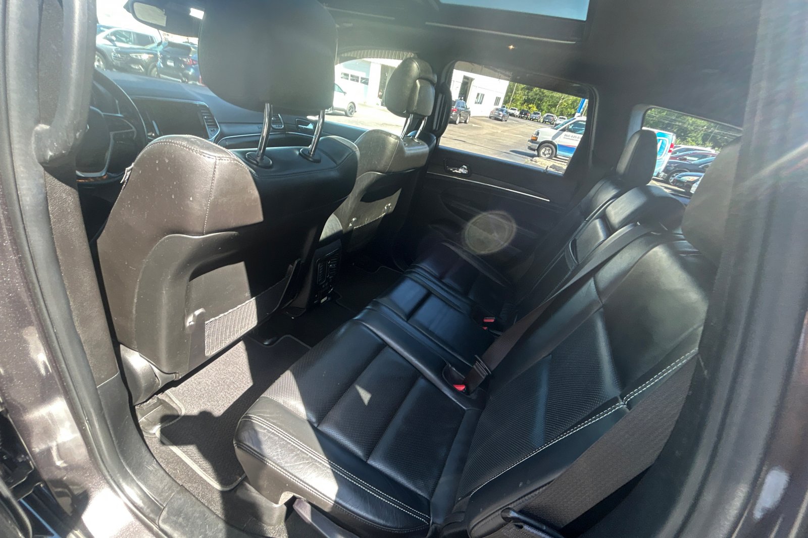 Used 2021 Crystal Metallic Jeep 80th Anniversary Edition image 12