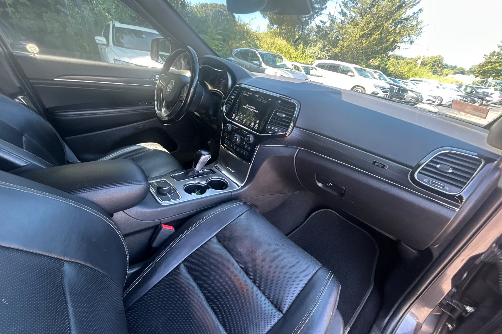 Used 2021 Crystal Metallic Jeep 80th Anniversary Edition image 16