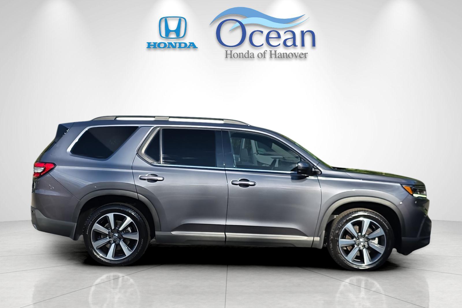 Used 2024 Modern Steel Metallic Honda Elite image 2