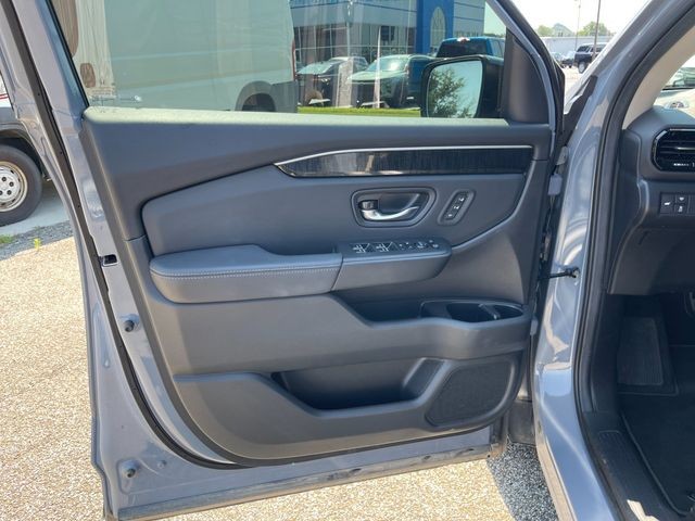 Used 2025  Honda Elite image 11
