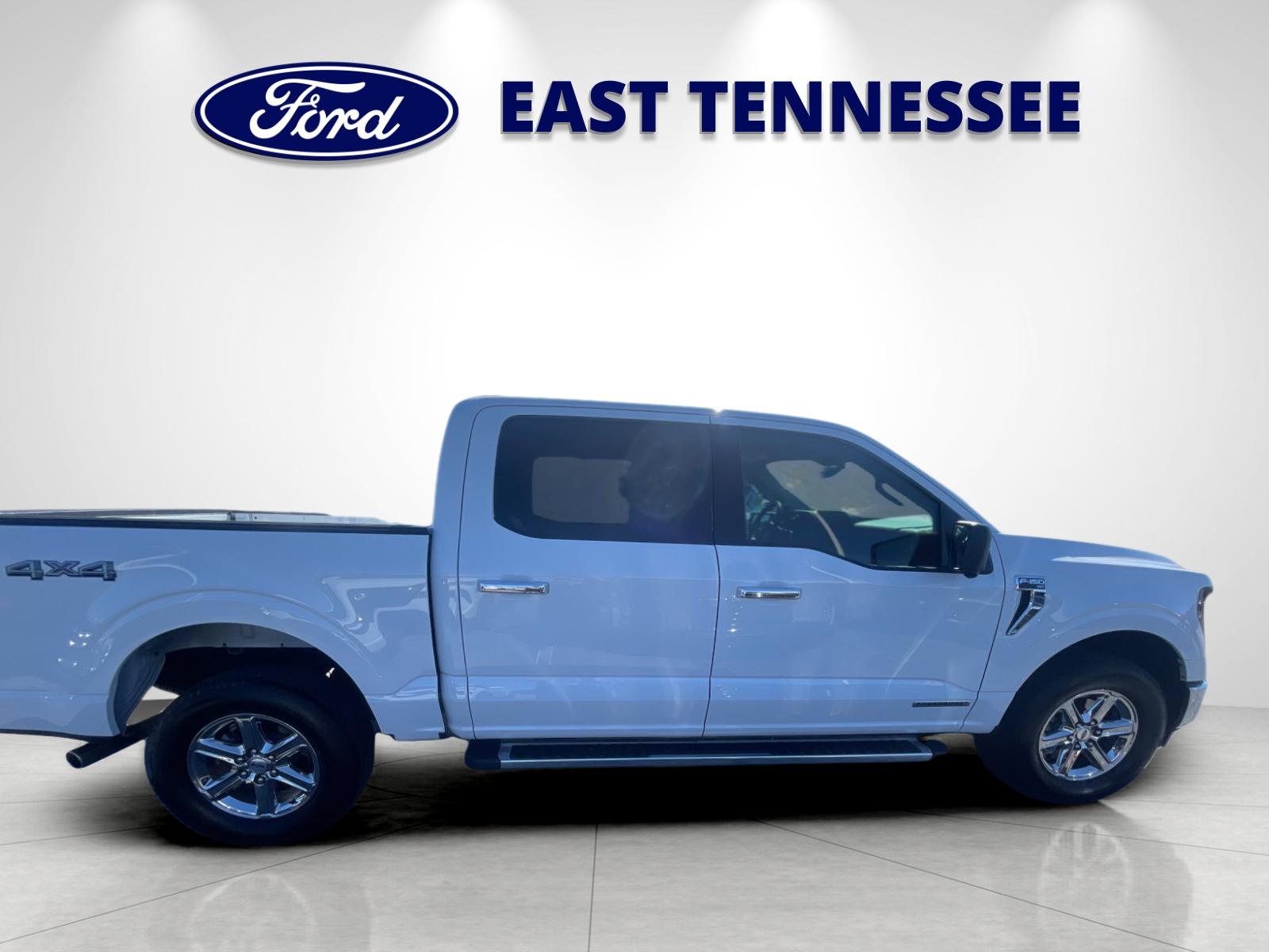 Used 2024 White Ford XLT image 2