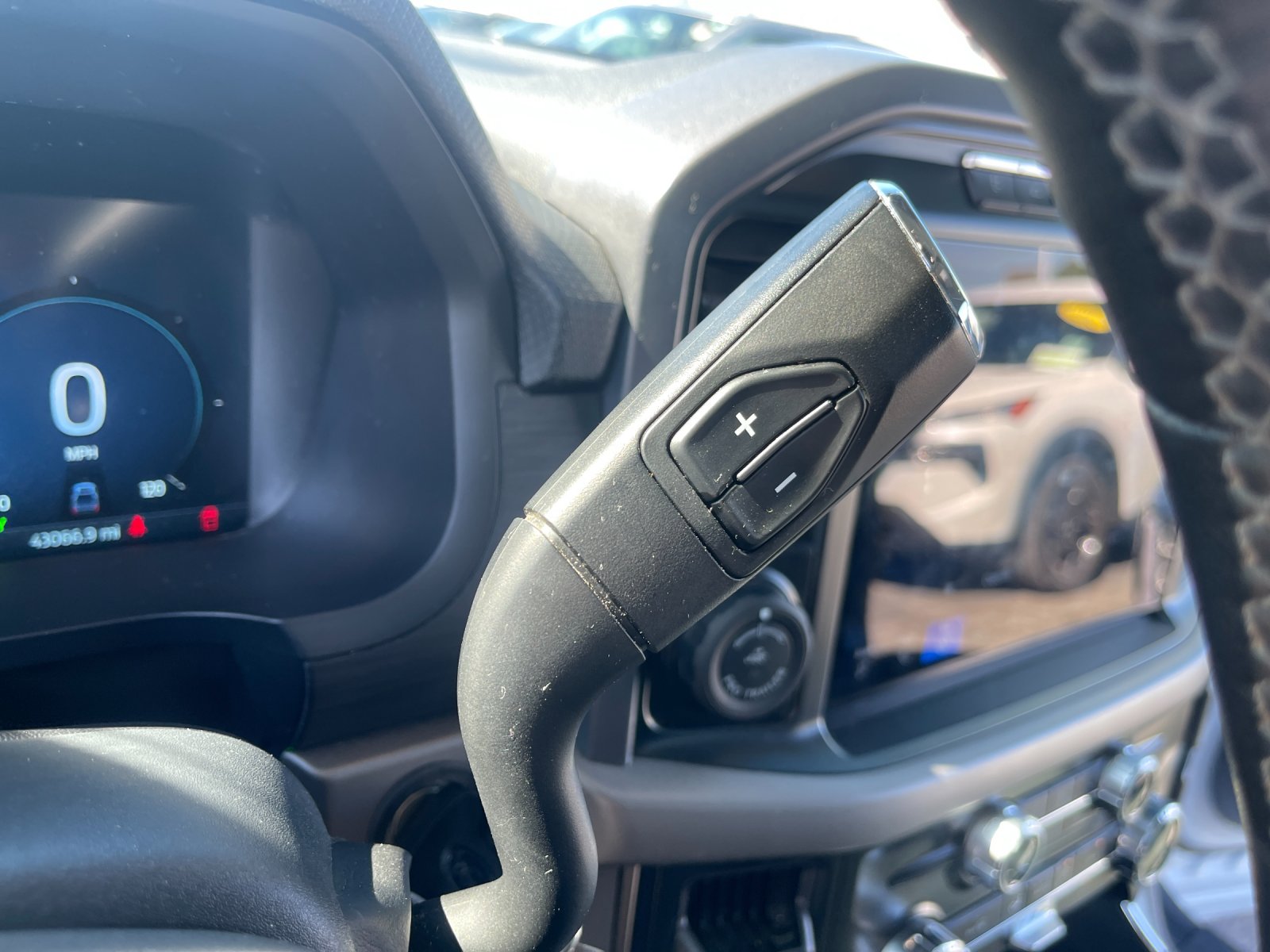 Used 2024 White Ford XLT image 25