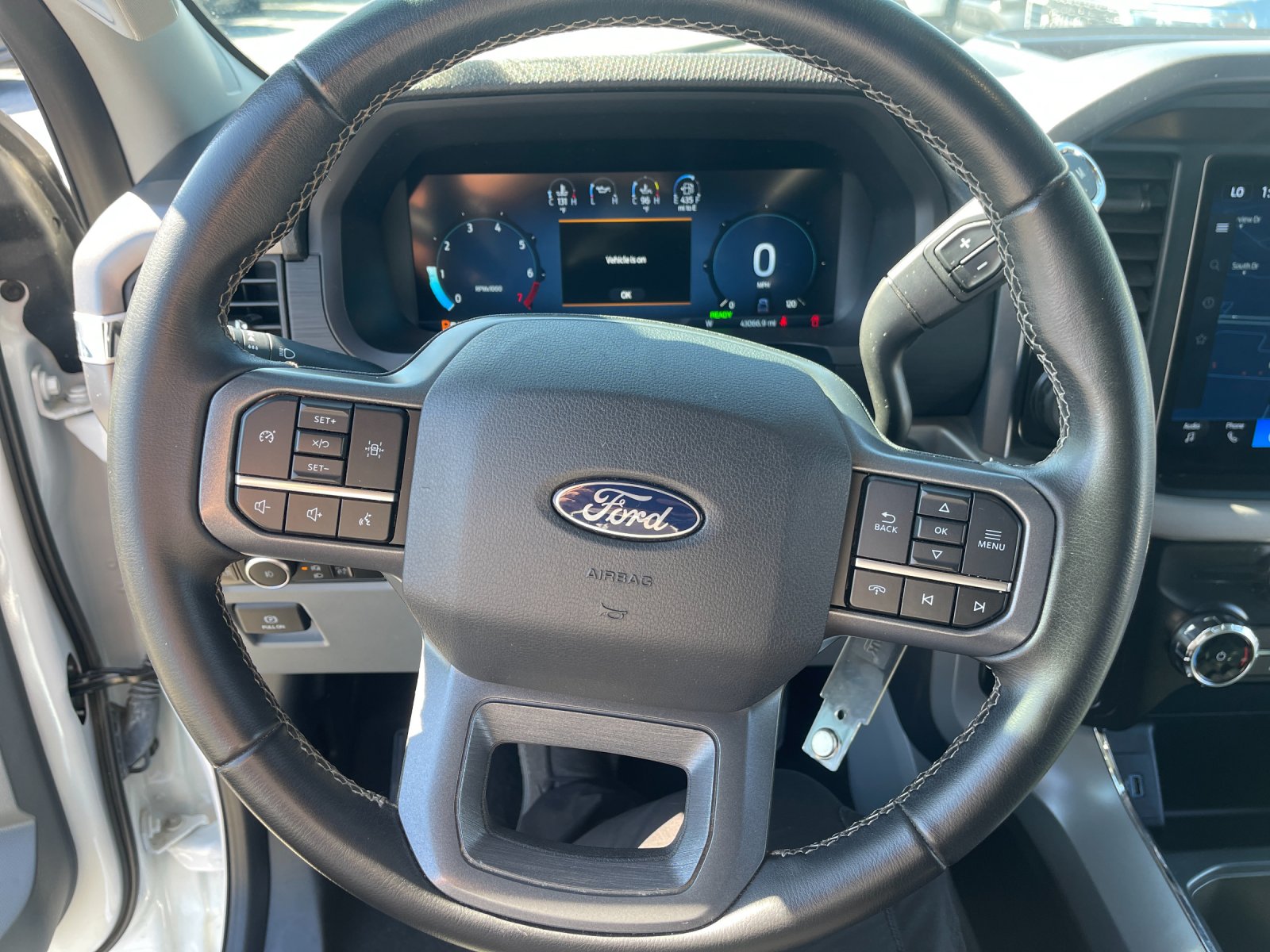 Used 2024 White Ford XLT image 26