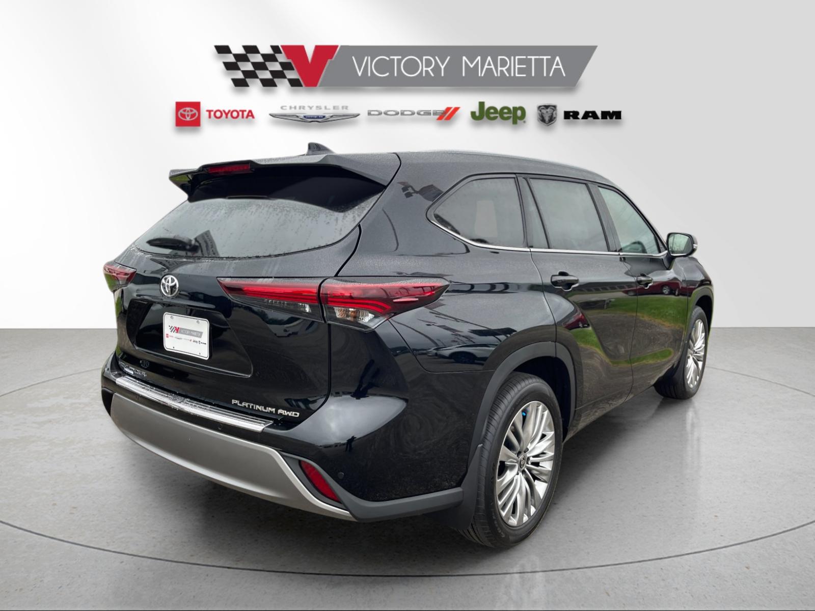 New 2026 Midnight Black Metallic Toyota  Platinum image 5